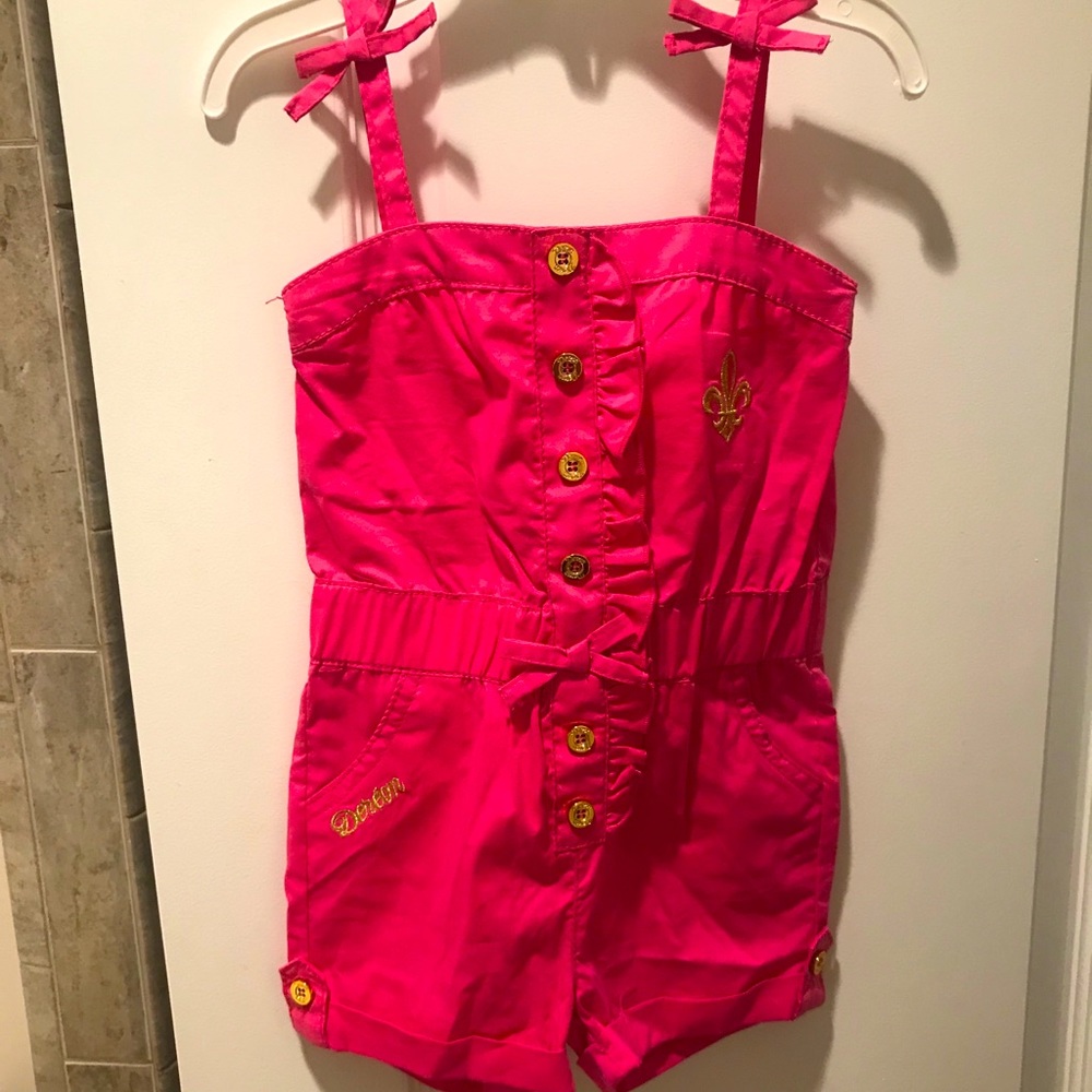 Girl’s jumper 💖 Size: 24 months